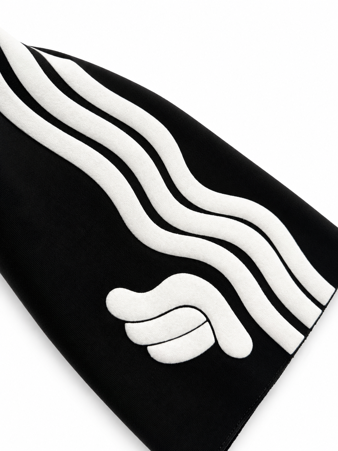 BLACK WAVE 60&