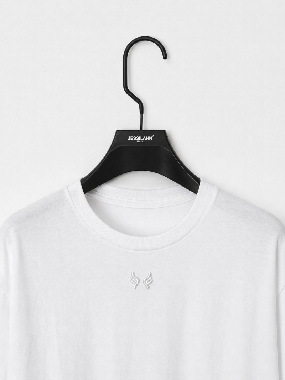 CLASSIC T-SHIRT WHITE
