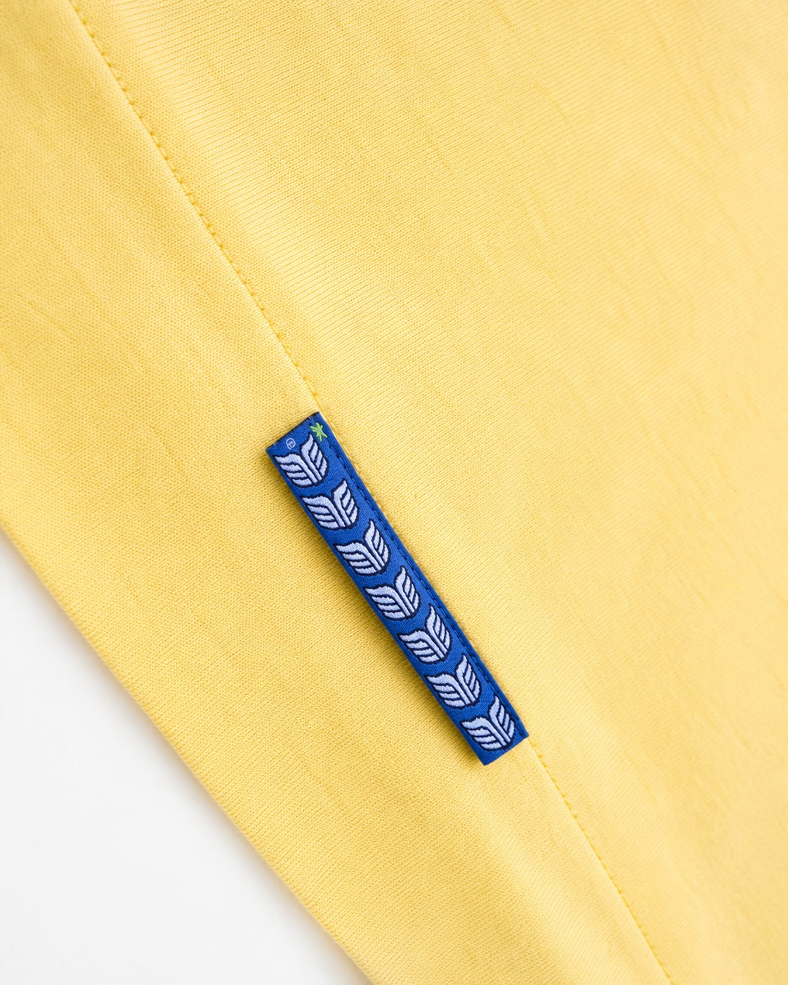CLASSIC T-SHIRT YELLOW
