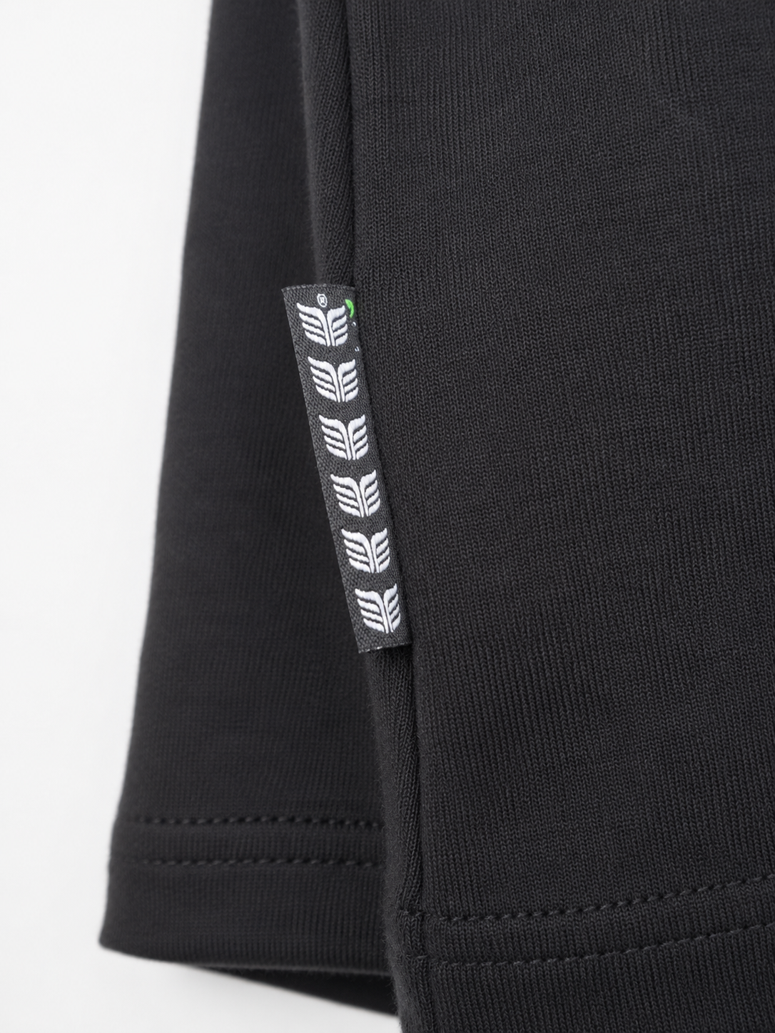 CLASSIC T-SHIRT BLACK